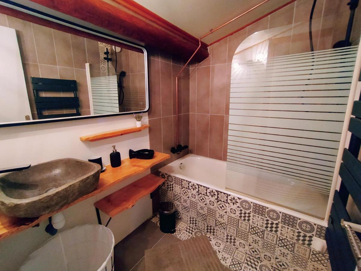 Le Chalet D'Amou บาย็อนน์ ภายนอก รูปภาพ