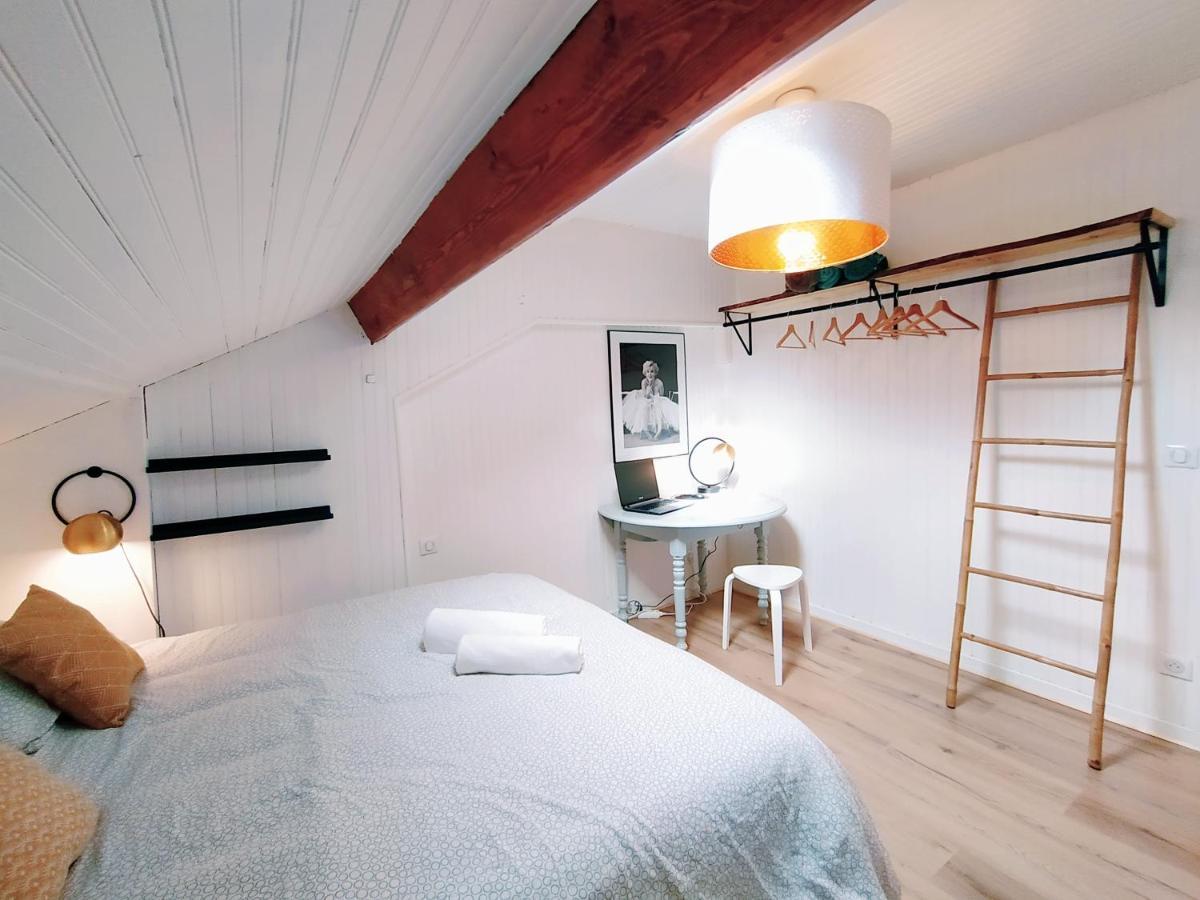 Le Chalet D'Amou บาย็อนน์ ภายนอก รูปภาพ